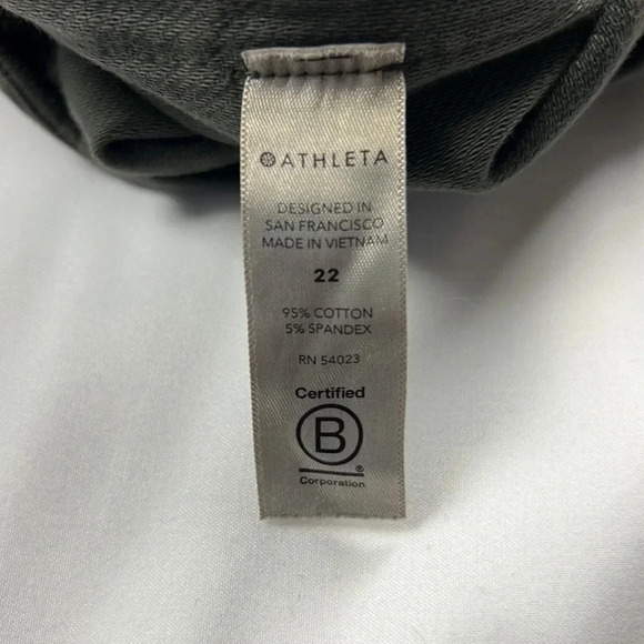 Athleta NEW Women’s 22 Pull-on Pockets Farallon Jogger Pant - Picture 7 of 13